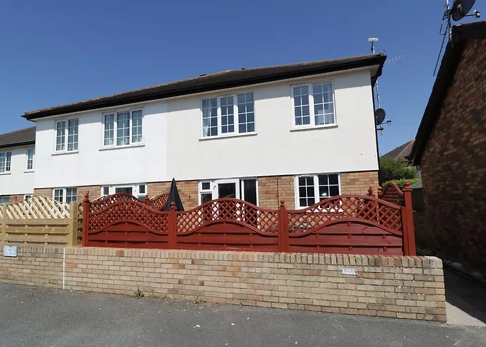 Villa: West Shore Cottage